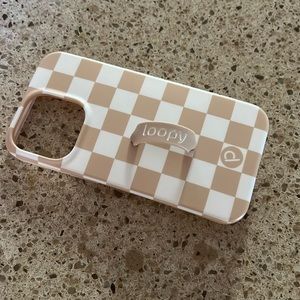 Like new Loopy Case.